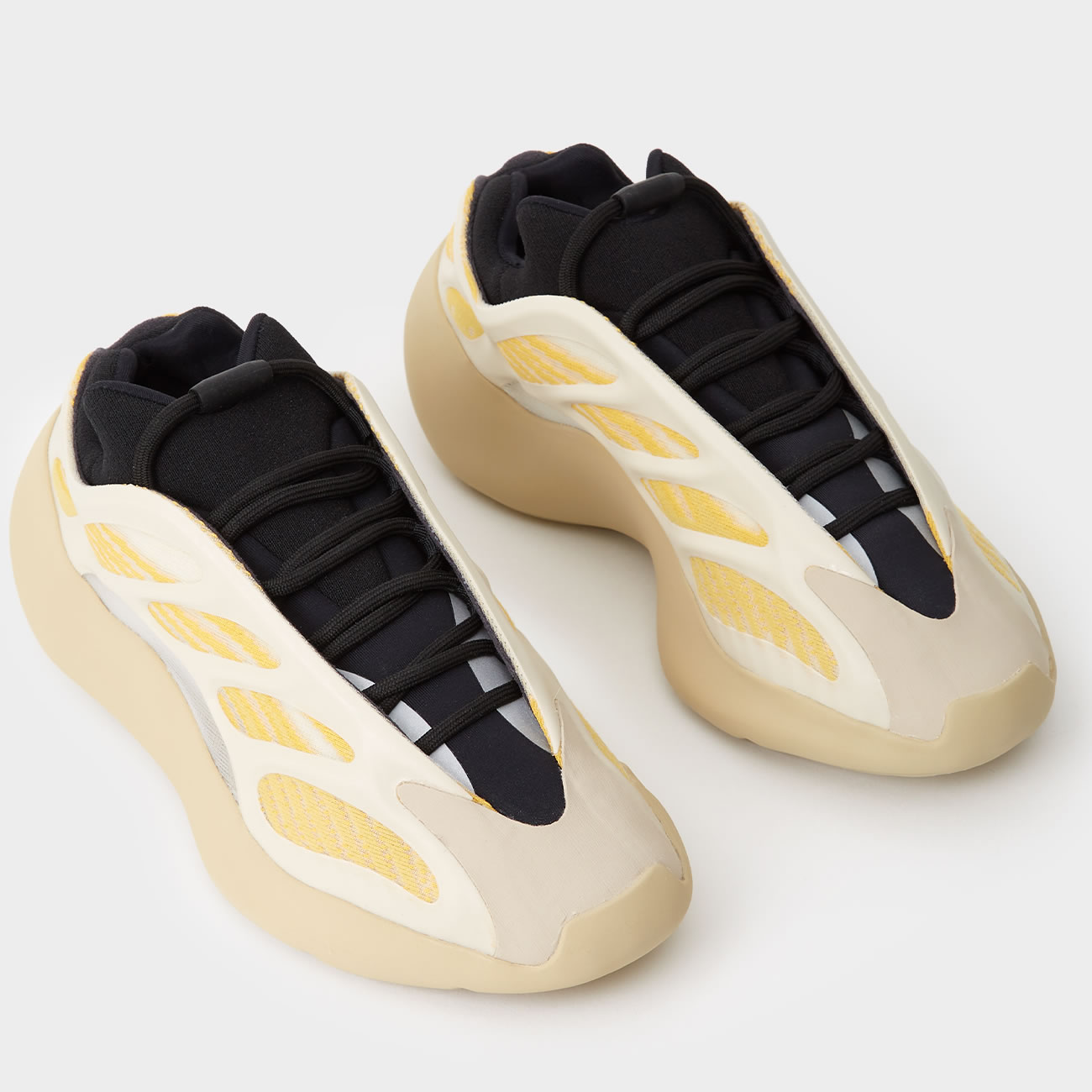 Adidas Yeezy Boost 700 V3  Safflower Srphym G54853 (7) - www.newkick.vip